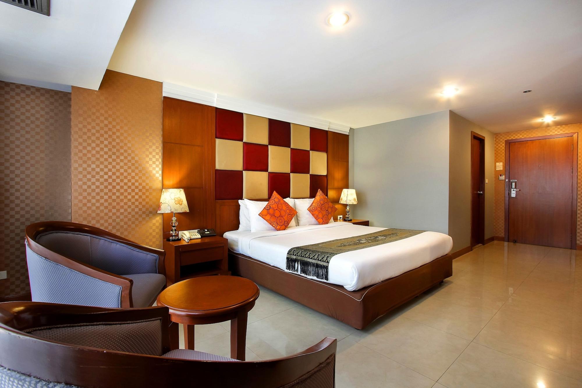 Bally Suite Sukhumvit Bangkok Exterior photo